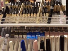 睫毛膏-名创优品(天河区正佳广场二店)