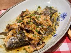 豉汁蒸鲫鱼骨-龙桥私厨·姜花菊花过桥鱼·顺德菜(容桂店)