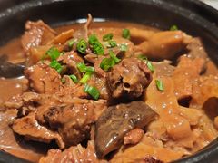 沙溪皮胶焖鸭-谭厨中山传家菜.乳鸽.脆鲩鱼(华强北中航城店)