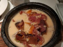 腊味竽头南瓜煲-新大咀港式茶餐厅(宝山万达店)