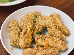 咸蛋黄鸡翅-谢记上海大排档(长寿路店)