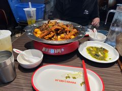 -胖哥俩肉蟹煲(济南世茂国际广场店)