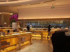 -白金汉爵大酒店-24小时餐厅
