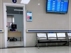 -上海市松江区泗泾医院