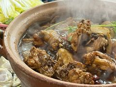 招牌鸡煲-雄伟美食(高沙中街店)