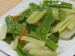清炒荷兰豆-老字号蛇口德记烧腊饭店·海鲜加工