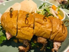 猪颈肉汉堡-CHINCHIN 青青·泰国料理(万象食家店)
