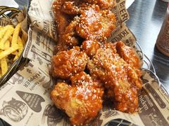-BHC炸鸡(明洞总店)