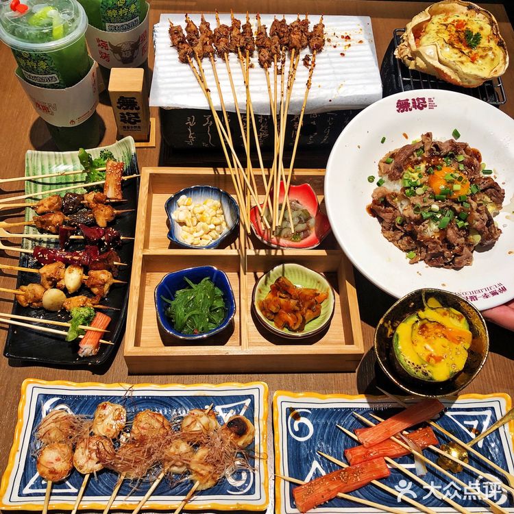 新店｜沈阳又一疯狂排队烧烤🍢把把烧来十打