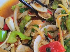 -覃记海鲜美食餐厅