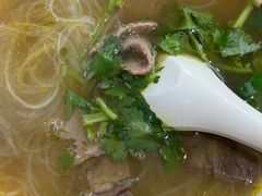 -黄阿姨锅贴大王(万航渡路店)