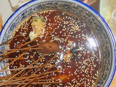 -大众跷脚牛肉馆·非遗传承单位(峨眉山店)