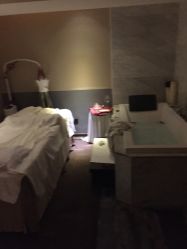 -禾颜社·精致美容