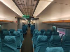 -龙阳路磁悬浮列车总站-停车场