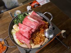 部队锅-MI WU FACTORY米屋美食工厂餐厅(绿地店)