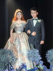-花嫁丽舍婚礼殿堂(世博江景店)