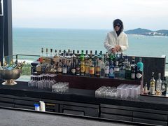 -瑰丽酒店·海吧·天际下午茶·现场DJ·天台酒吧