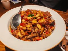 -爱碗亭·鲜炒湖南菜(壹城中心店)