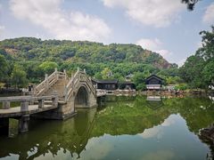 -灵岩山风景区