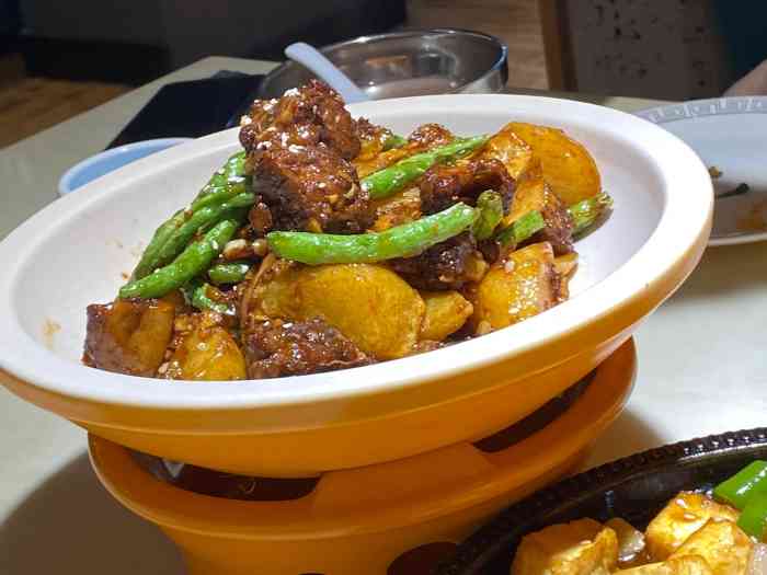 口口香春饼苑-"快成了广场店的常客啦哈哈,周日没地方去了.