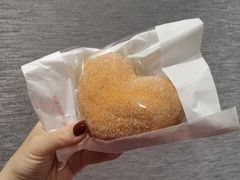 -好利来(上海长宁龙之梦店)