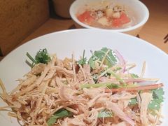 -江渔儿酸菜鱼专门店(明珠广场店)