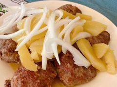 牛肉饼土豆条-卓娅俄餐厅(恩和俄罗斯民族乡店)