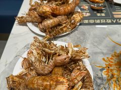 -金马门国际美食百汇(珞喻路店)