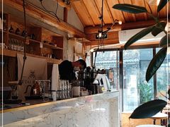 用餐区-METAL HANDS(五道营店)
