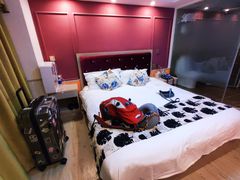 -轻住·悦享酒店(成都太平园地铁站店)