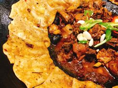 -每食每刻·皖北新民地锅鸡