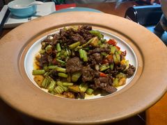 -魏铭鱼头捞饭(晋阳路店)