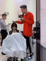 大厅-SIX Hair Consultant