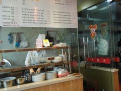 -禧凰·老上海白斩鸡辣肉面店