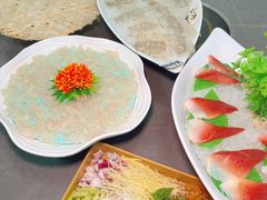 -官塘陈记鱼生·潮汕砂锅粥·牛肉火锅(潮枫路总店)