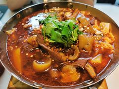 铜锅牛杂-绿茶餐厅(成都太古里店)