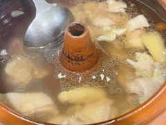 松茸汽锅鸡-紫滇源云南生态菜(丹凤街店)