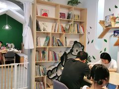 -乐不撕书绘本体验中心(华鹏馆)