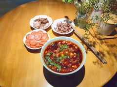 -牵人麻辣粉(中街子店)