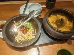 -云海肴·汽锅鸡·云南菜(天山百盛优客店)