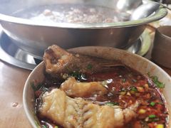 -肖肖酸萝卜鱼火锅(总店)