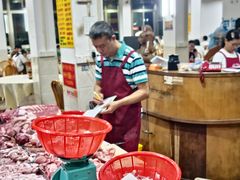 -标记美食新鲜猪杂(兴南大道店)