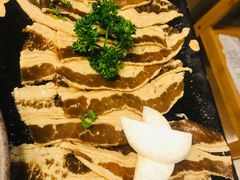 -草家酱蟹炭火烤肉店(珲春南路一店)