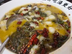 -雪湖煜辰鱼头老店(雪野湖店)