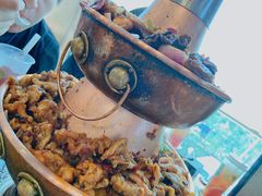 -炉小二铜锅牛蛙•川湘菜(三里屯店)
