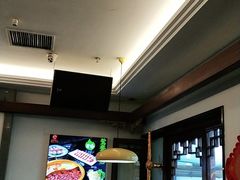 -小天鹅火锅·一线江景洪鼎旗舰店(洪崖洞店)