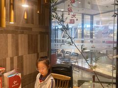 -爱碗亭·鲜炒湖南菜(壹城中心店)