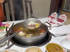 -犇鼎牛潮汕牛肉火锅(新辰里学清路店)