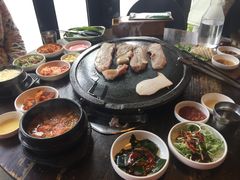 -Dombe豚(黑猪肉街店)