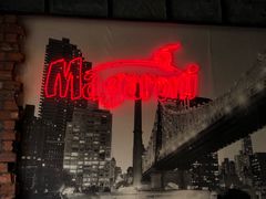 -玛格萝妮(汇智国际商业中心店)